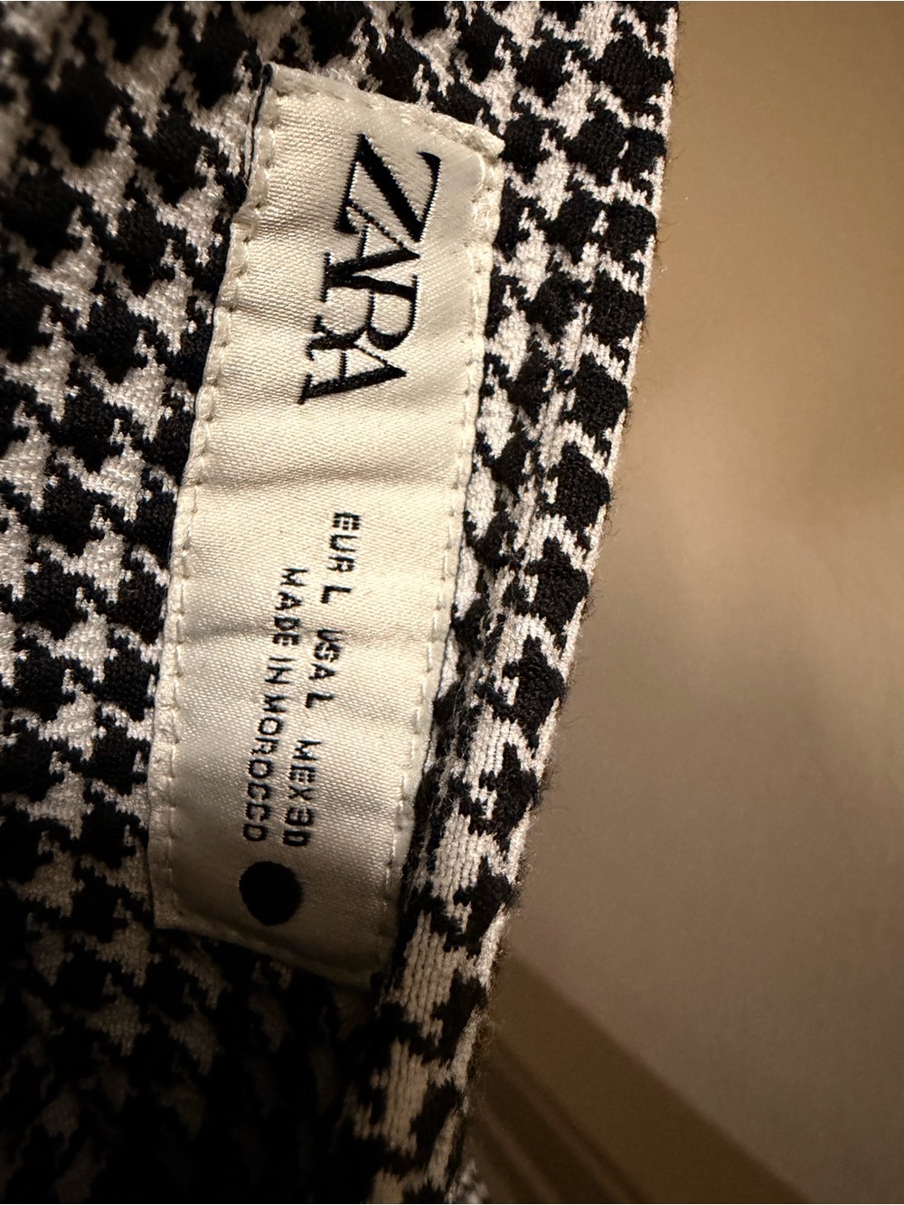 Zara Tailored Black and White Houndstooth Fit-and-Flare Dress - Picture 7 of 8